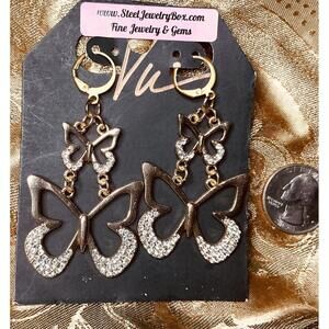Dangeling Butterfly Earrings